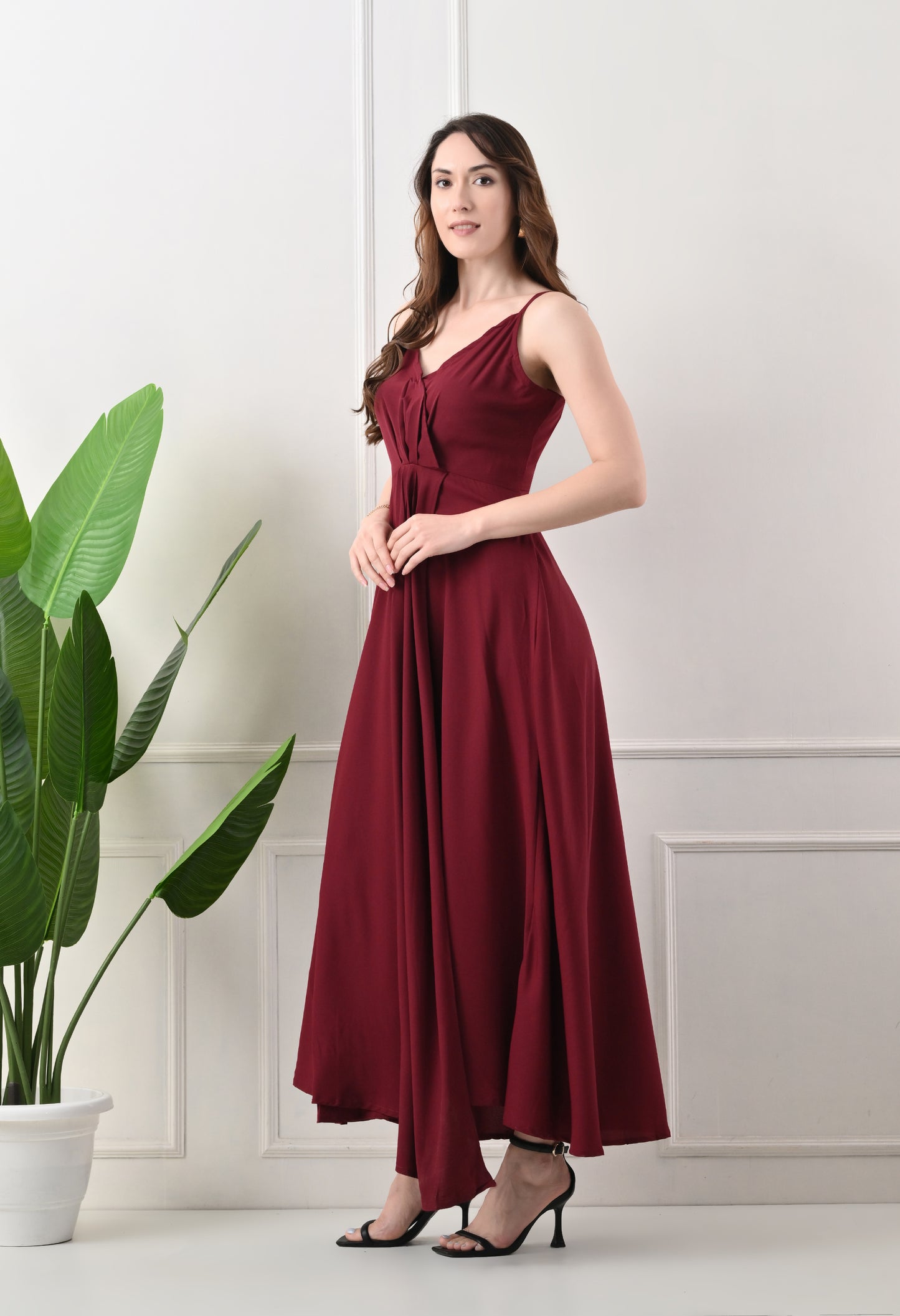 Full lengh without sleeve plain western maxi for women