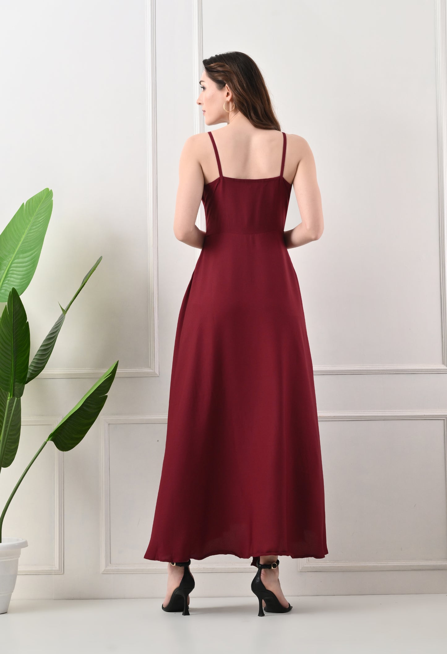 Full lengh without sleeve plain western maxi for women