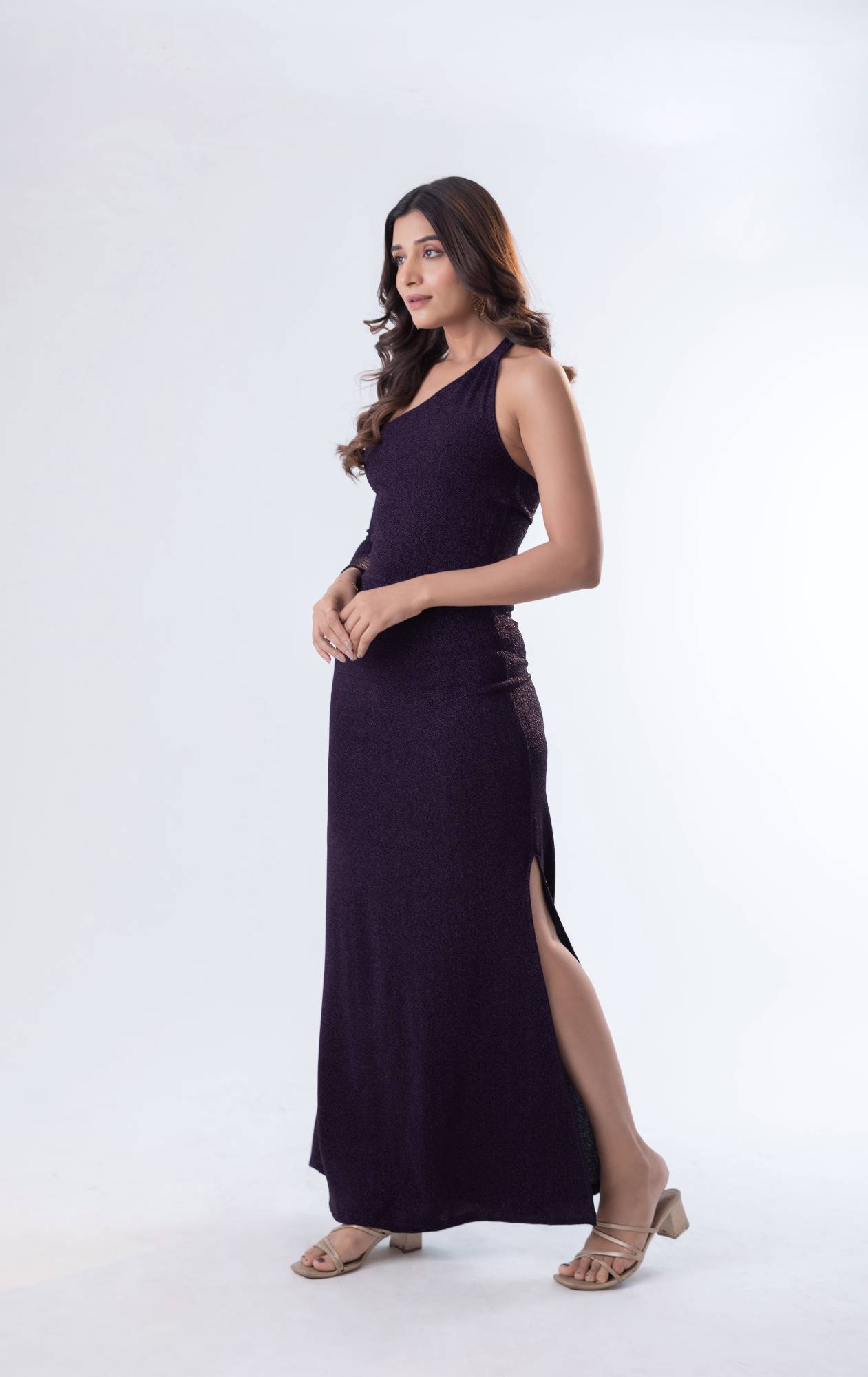 Glamourous Lycra Shimmer Maxi Dress with One-Shoulder Cut-Out Design